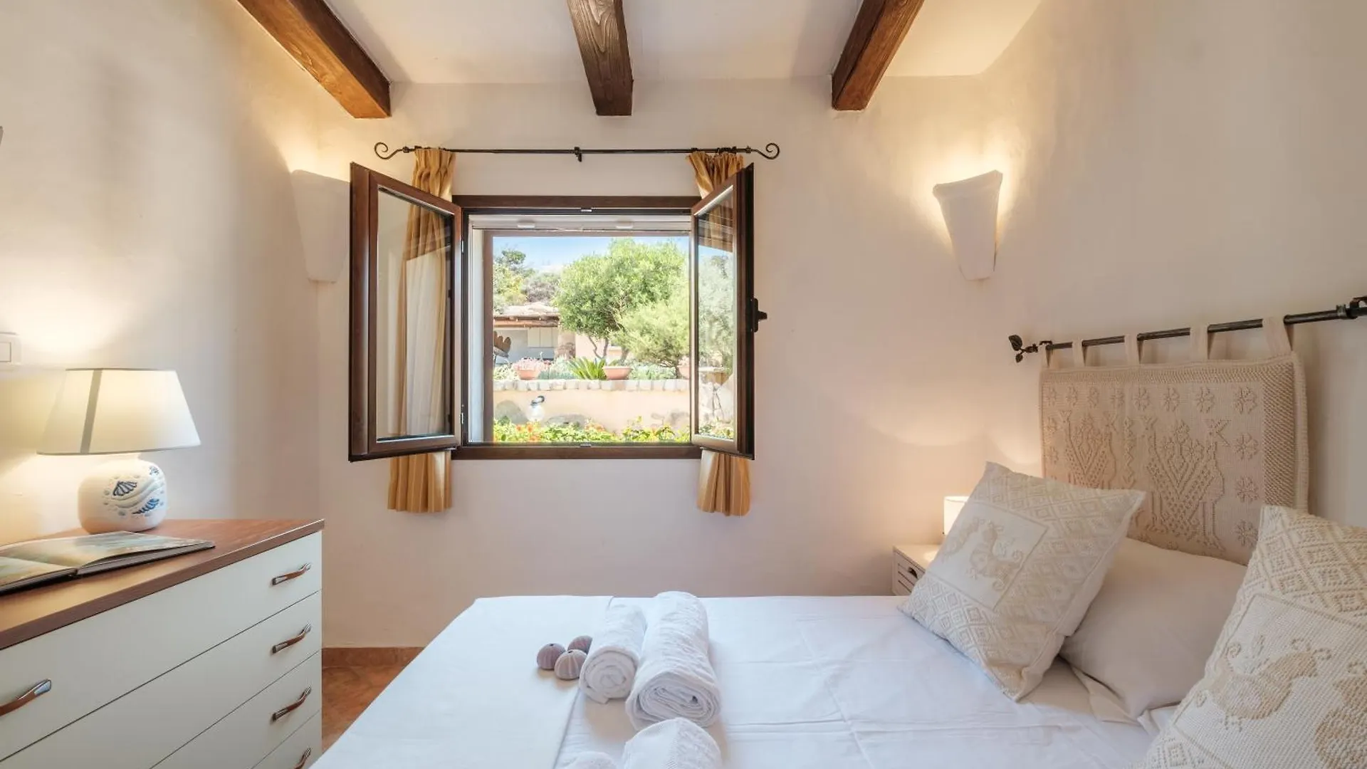 Lussuosa Villa Privata - Piscina A 180 Sul Mare La Maddalena  Italië